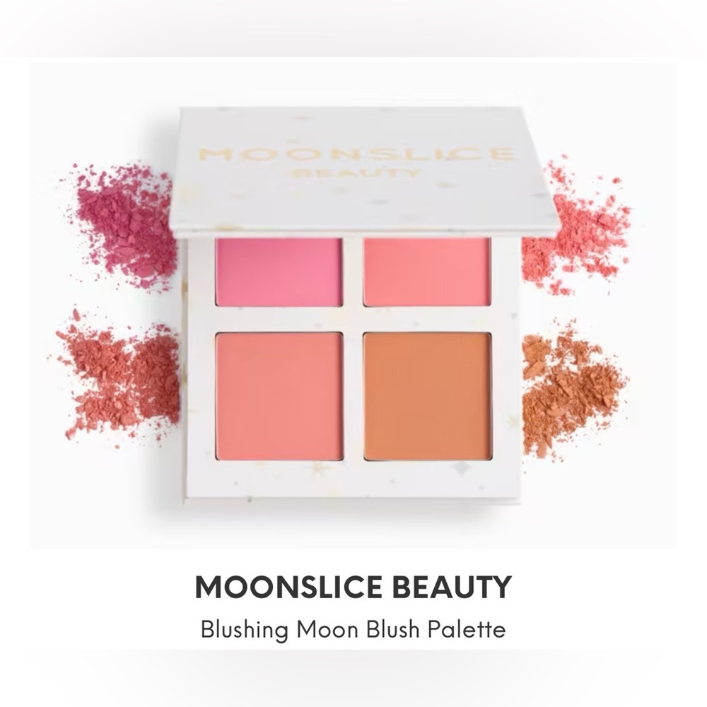 ๐ BLUSH PALLET - Picture 1 of 2